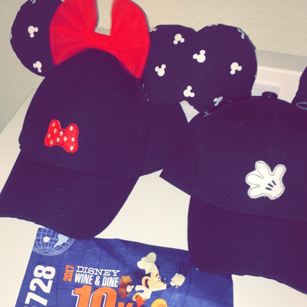 Disney Mickey & Minnie Mouse Baseball Caps